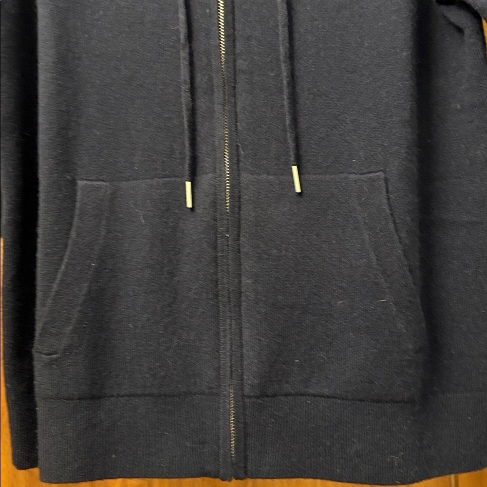 Quince Women's Mongolian Cashmere Full Zip Hoodie Sweater Medium Navy NWT - Picture 2 of 7